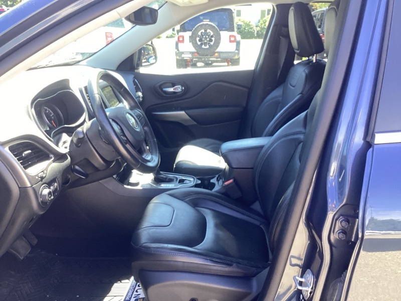 2021 Jeep Cherokee Latitude Lux photo 15