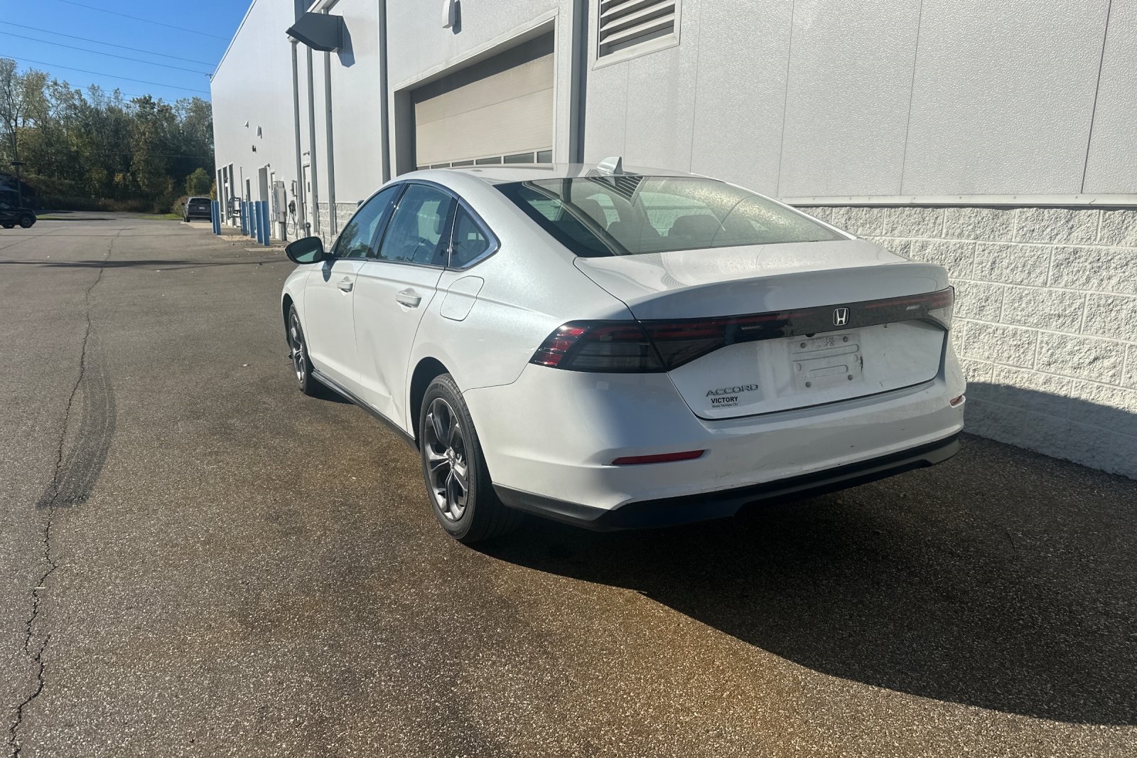 2023 Honda Accord EX photo 2