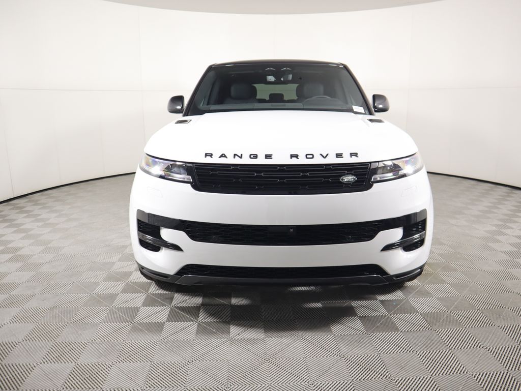 2025 Land Rover Range Rover Sport SE photo 2