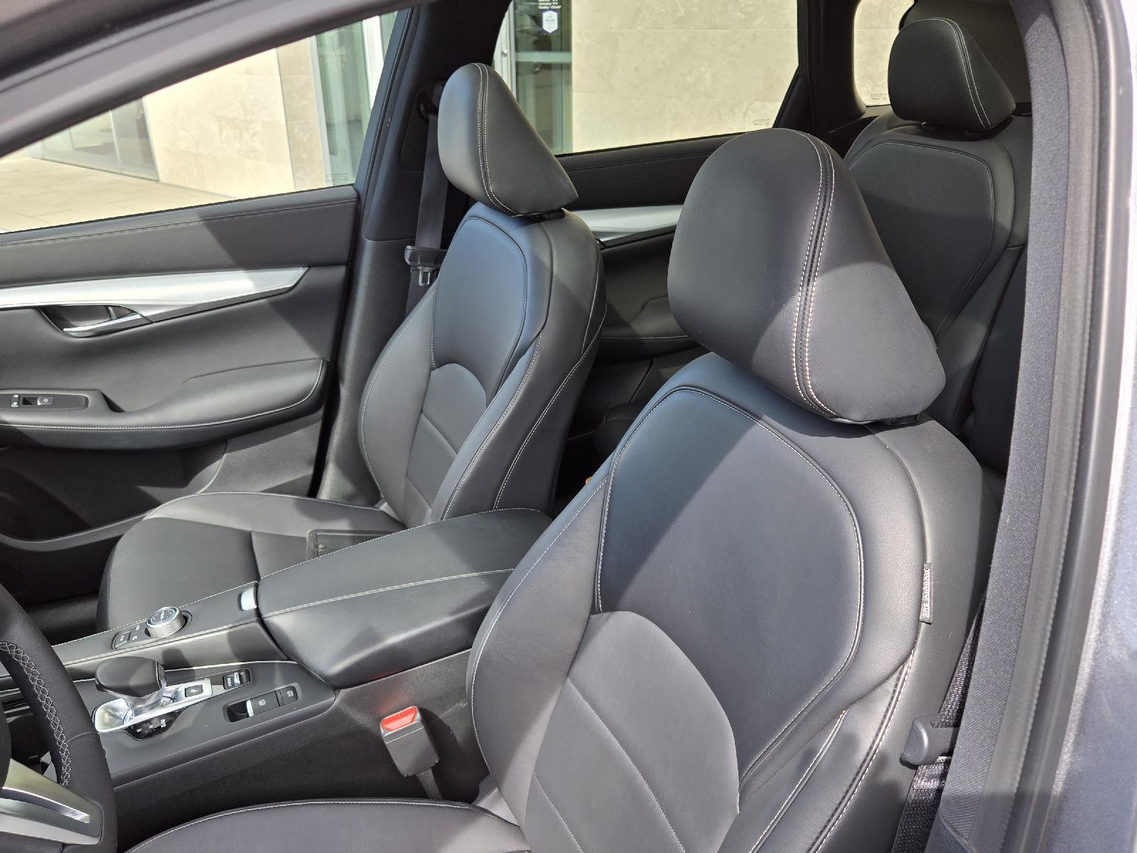 2021 Infiniti QX50 Luxe photo 7