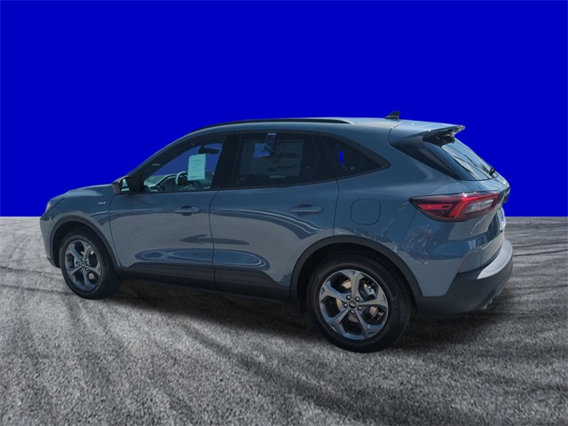 2025 Ford Escape ST-Line photo 5