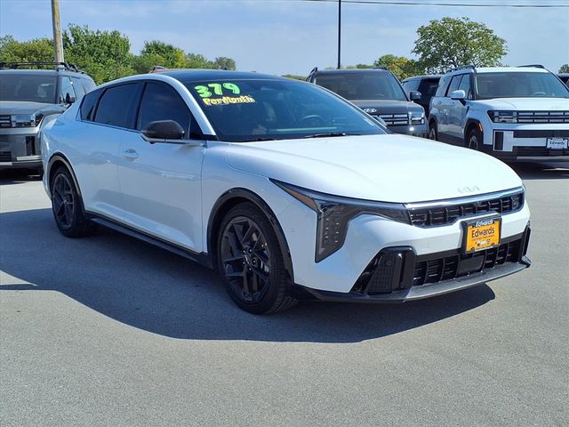 2025 Kia K4 GT-Line Turbo photo 4