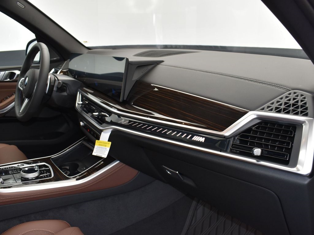 2026 Bmw X5 M60i photo 23