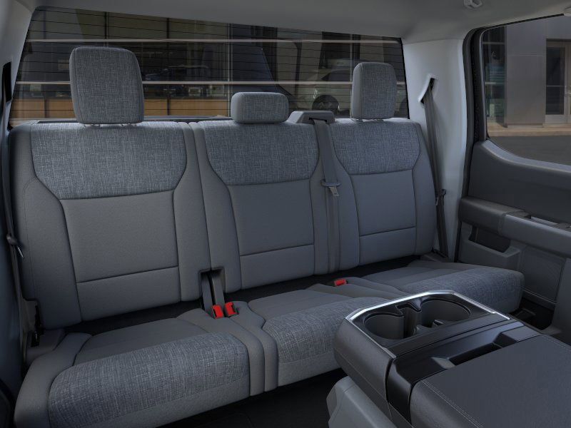 2025 Ford F-150 XLT photo 9