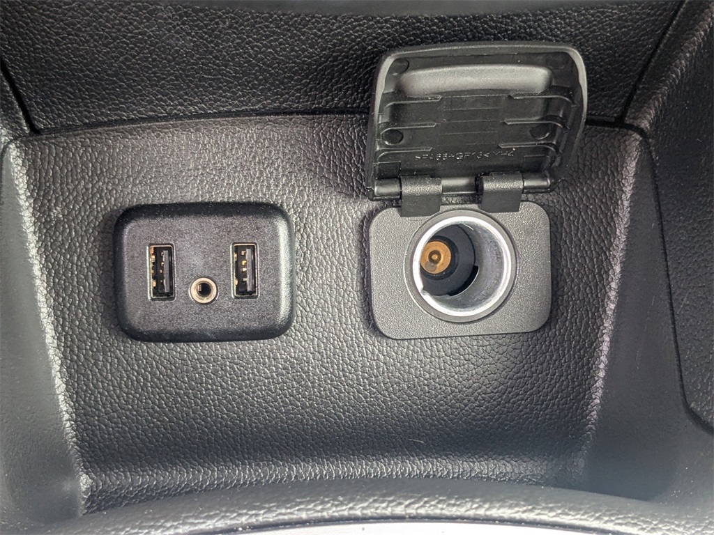 2019 Chevrolet Cruze LS photo 26