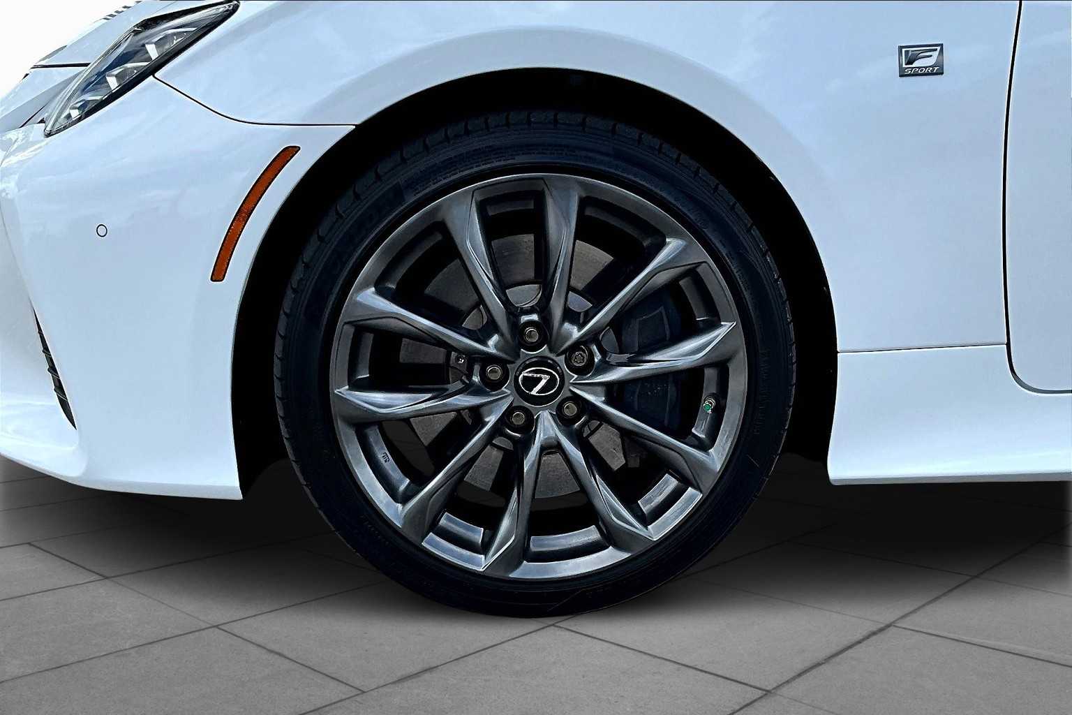 2022 Lexus RC 350 F SPORT photo 10