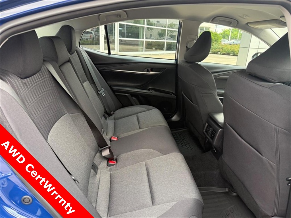2025 Toyota Camry LE photo 12