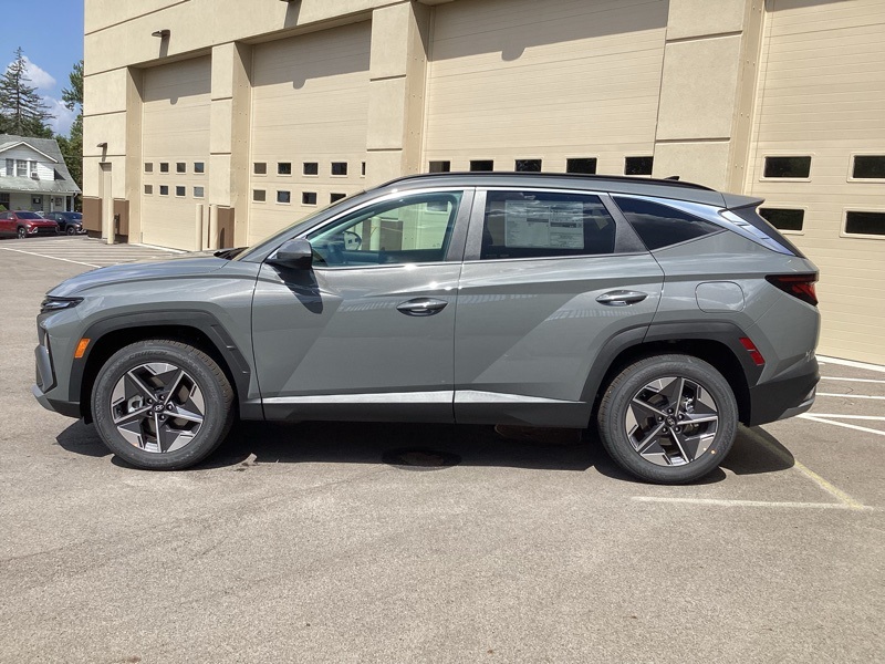 2025 Hyundai Tucson SEL photo 4