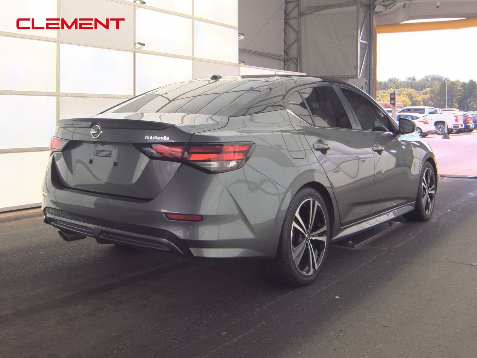 2021 Nissan Sentra SR photo 2