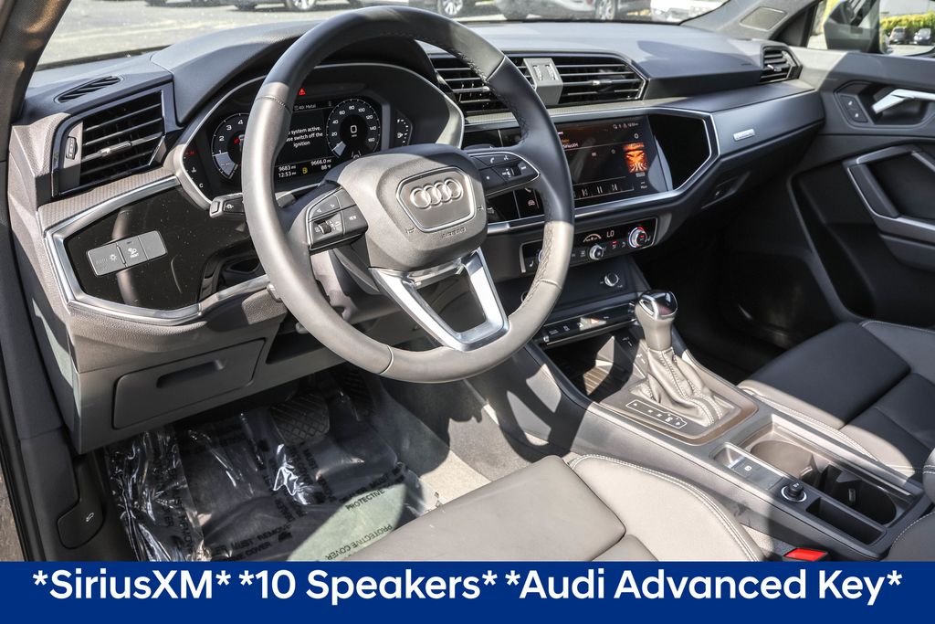 2024 Audi Q3 Premium S line photo 3