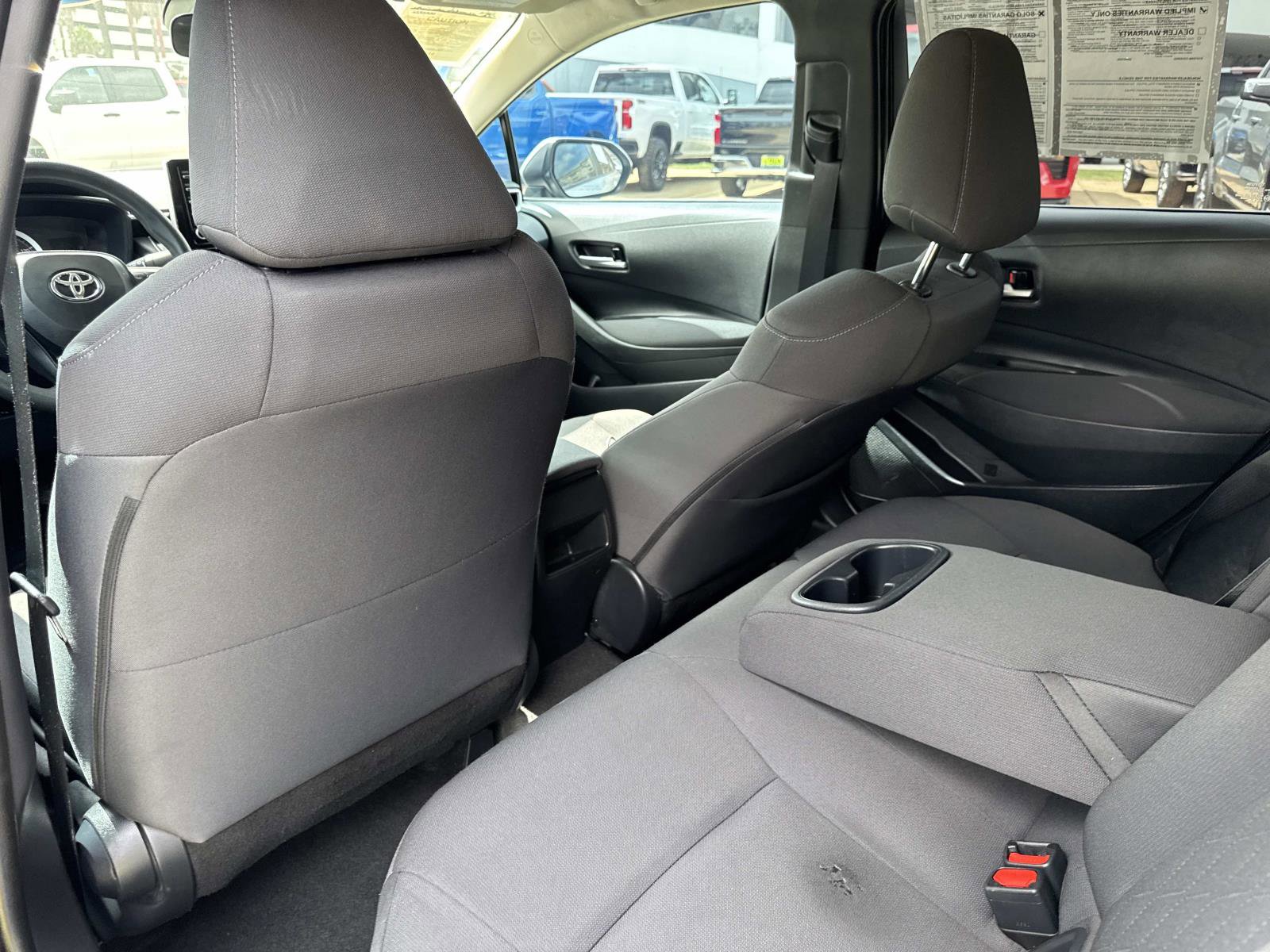 2020 Toyota Corolla LE photo 13