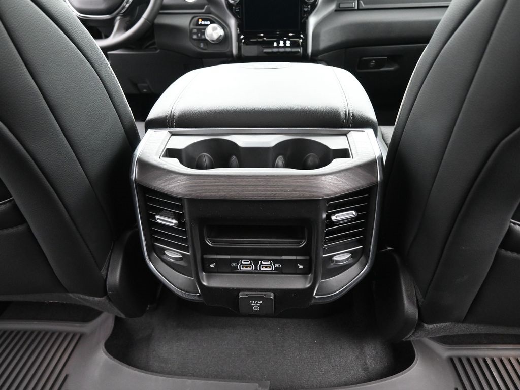 2025 Ram 1500 Laramie photo 21