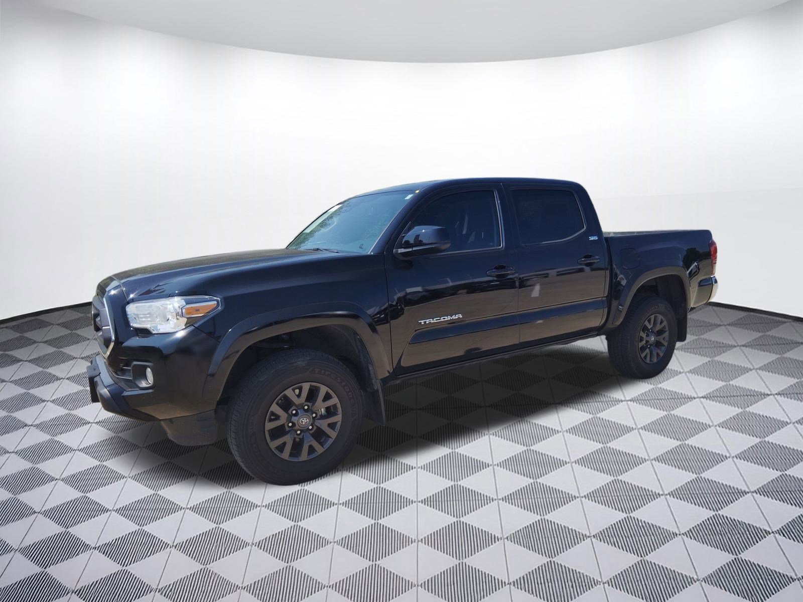 2023 Toyota Tacoma SR5 photo 2