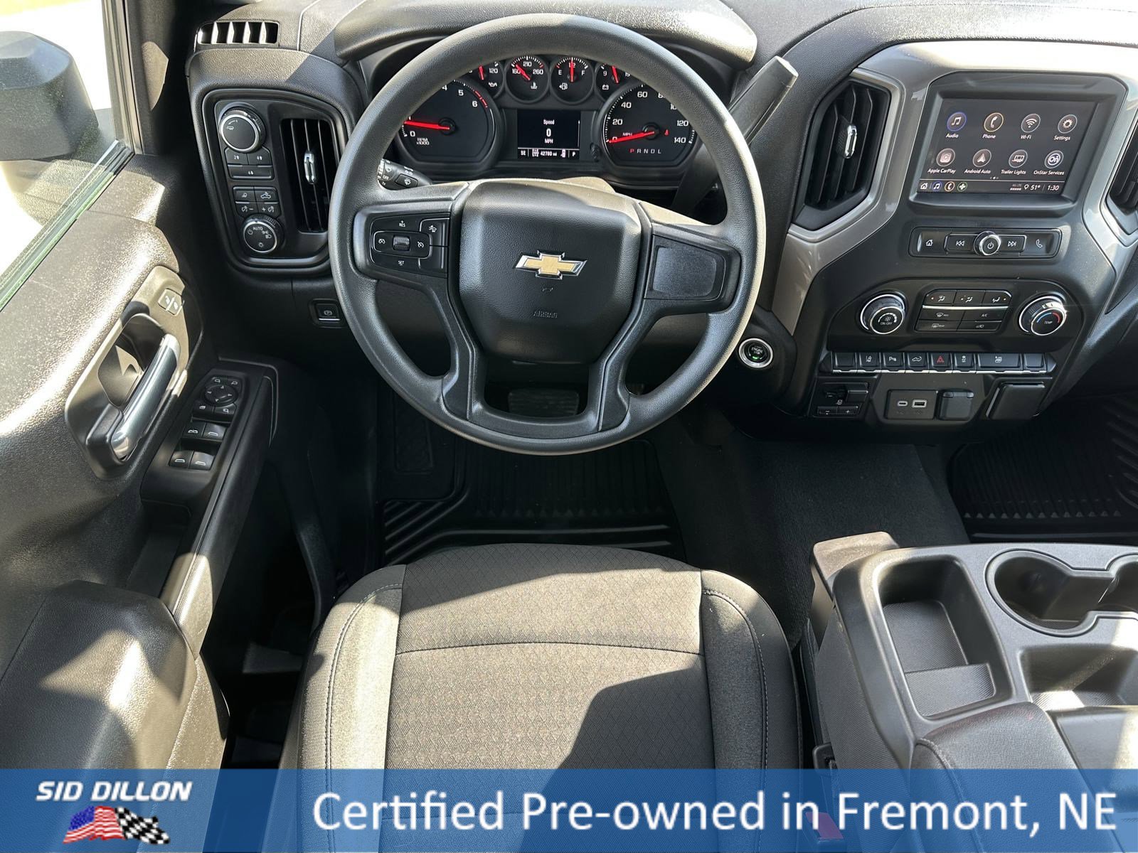 2024 Chevrolet Silverado 2500HD Custom photo 4