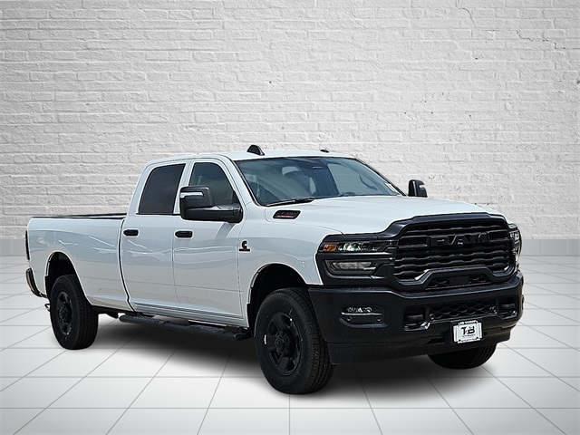 2025 Ram 3500 Tradesman photo 6