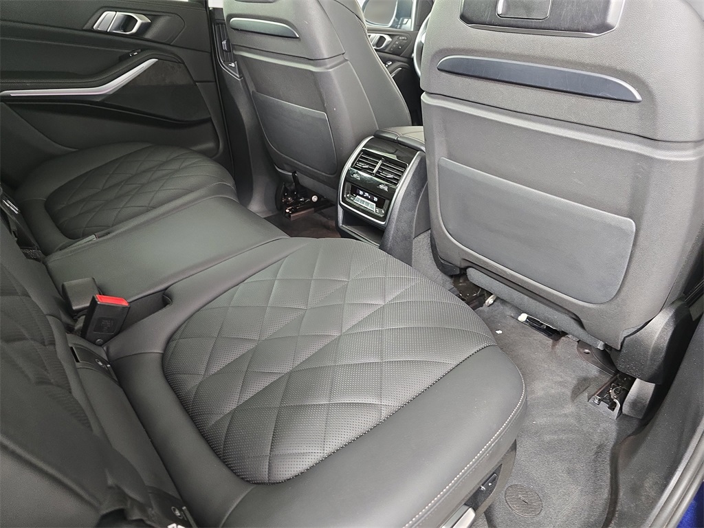 2023 Bmw X7 xDrive40i photo 11