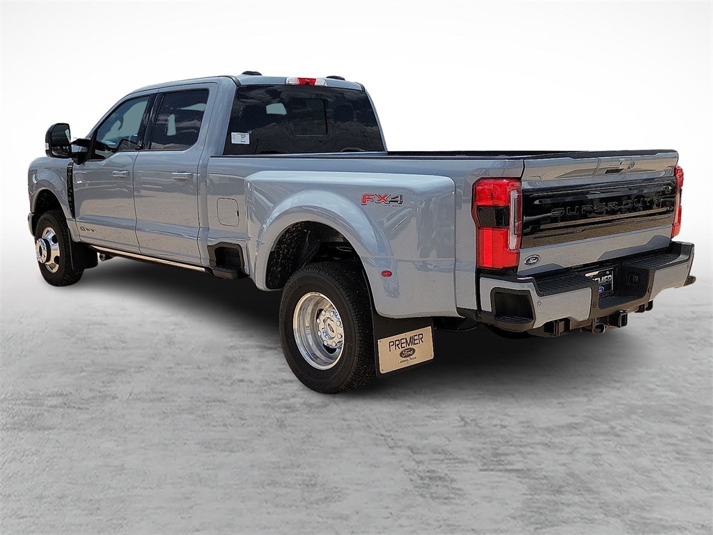 2025 Ford F-350 photo 7