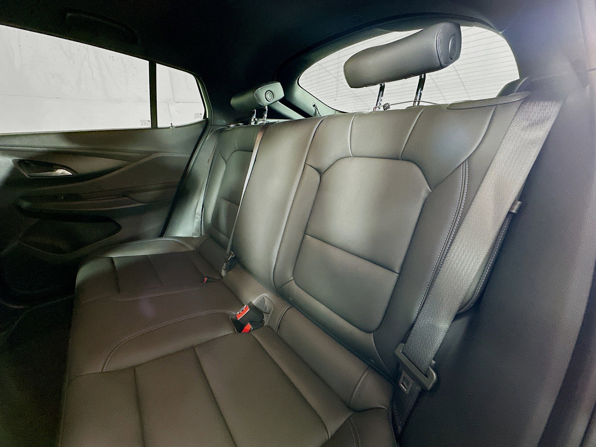 2024 Buick Envista ST photo 21