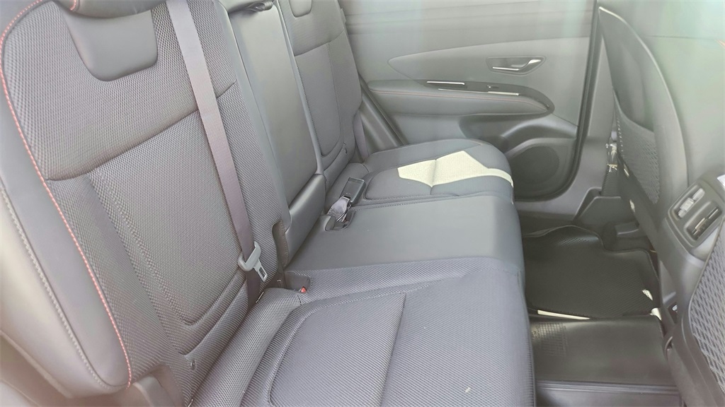 2025 Hyundai Tucson Hybrid N Line photo 30