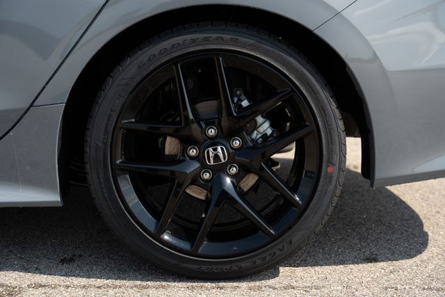 2026 Honda Civic Sport photo 7