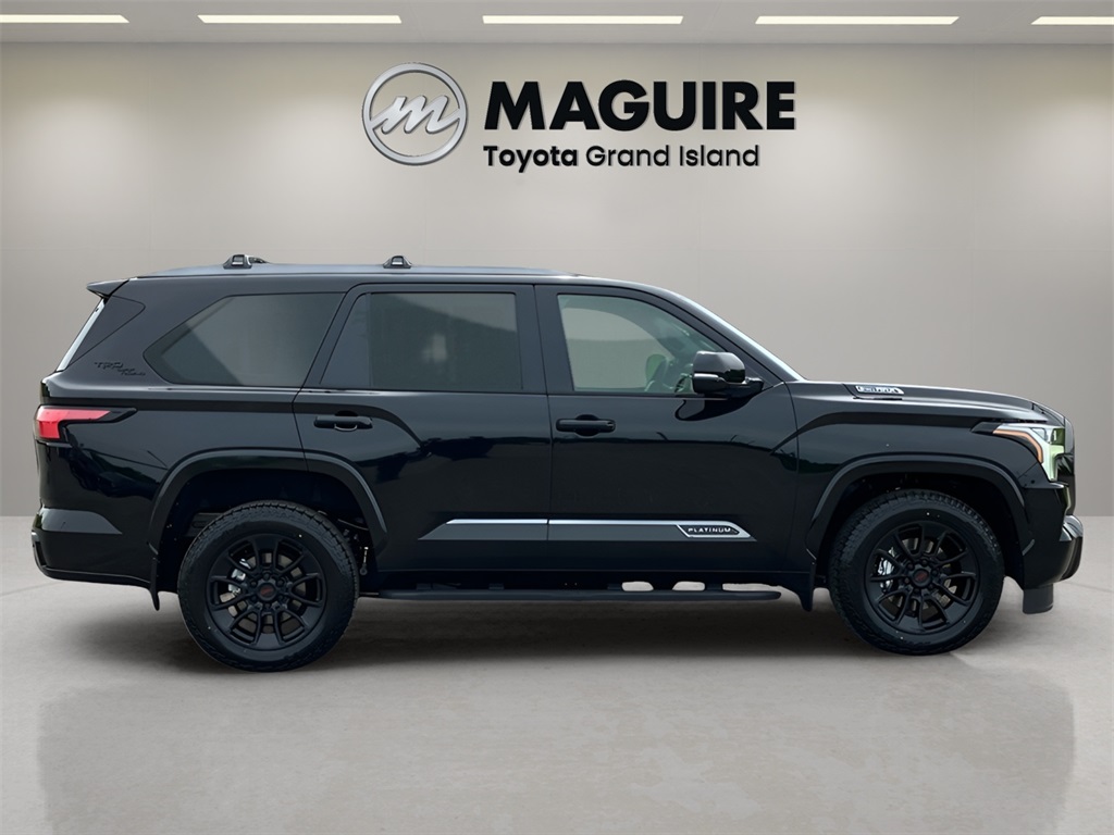 2025 Toyota Sequoia Platinum photo 2