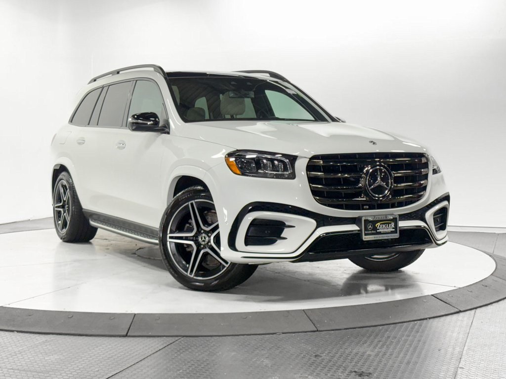 2024 Mercedes-Benz GLS Base's photo