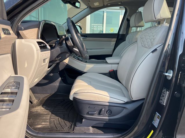 2022 Hyundai Palisade Limited photo 5