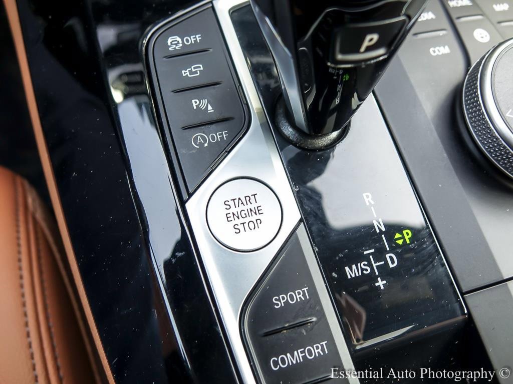 2023 BMW X4 - Image 16