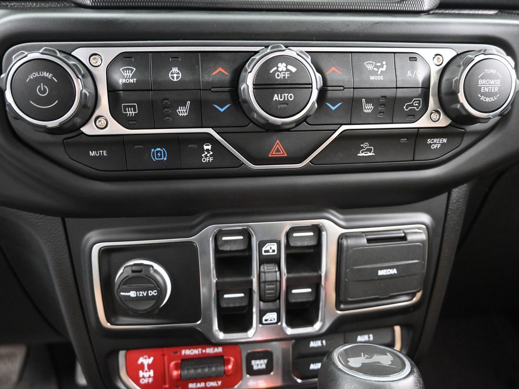 2022 Jeep Wrangler Unlimited Rubicon 4xe photo 14
