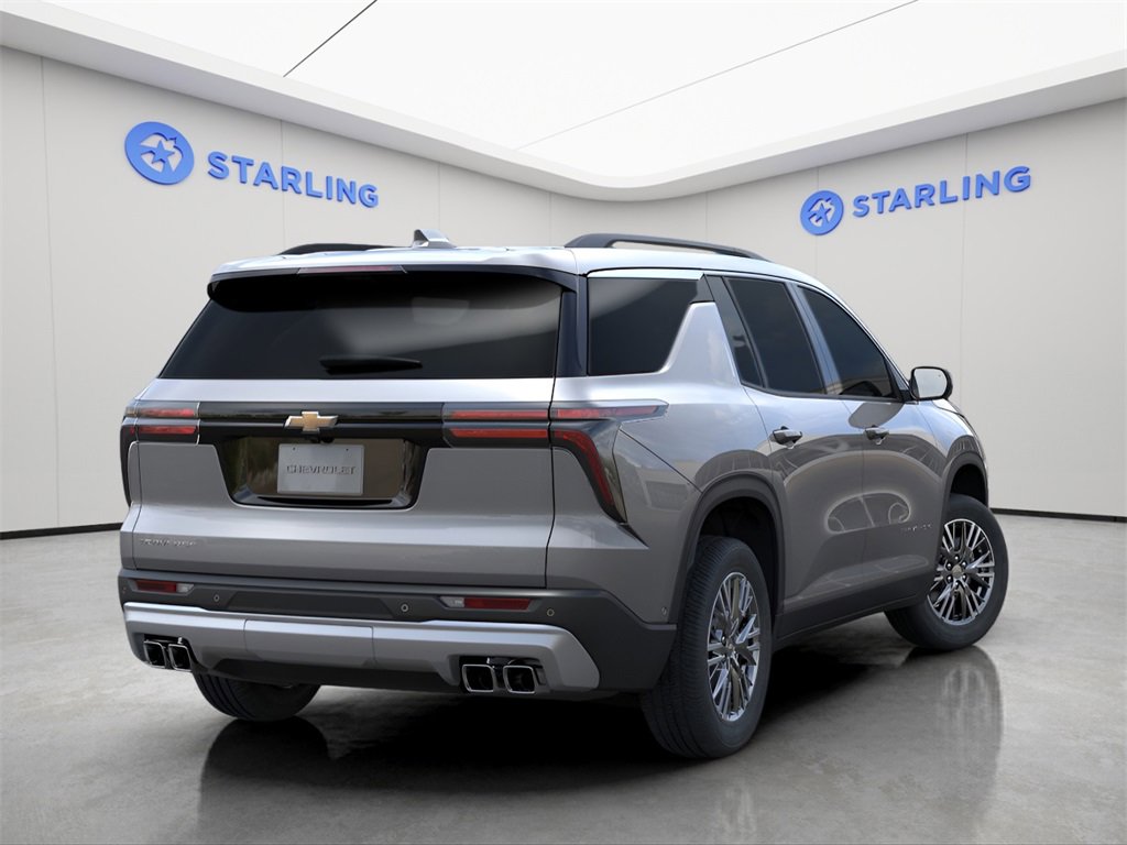 2026 Chevrolet Traverse photo 2