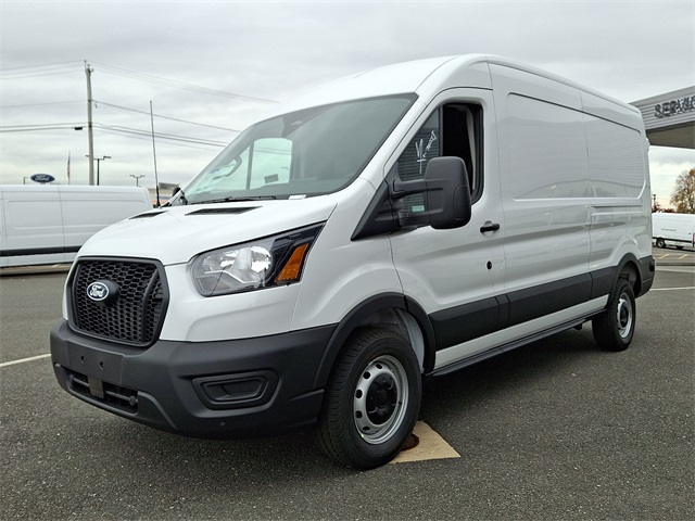 2026 Ford Transit photo 4