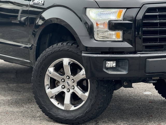 2015 Ford F-150 XL photo 2