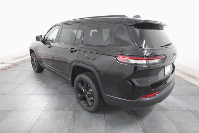 2025 Jeep Grand Cherokee Altitude X photo 4