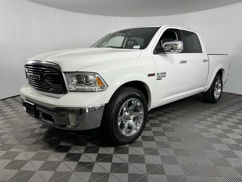 2019 Ram 1500 Classic Laramie photo 2