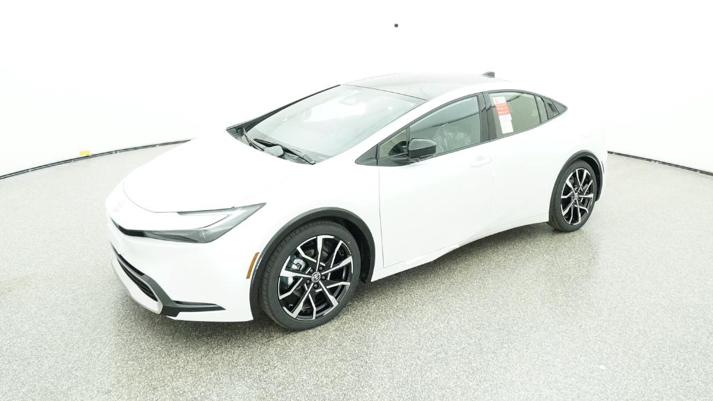 2026 Toyota Prius XSE Premium's photo