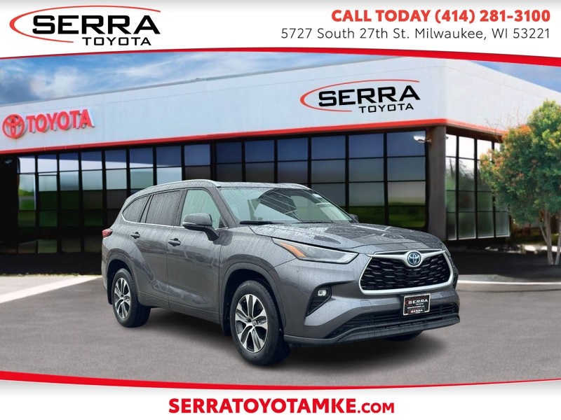 2023 Toyota Highlander XLE's photo