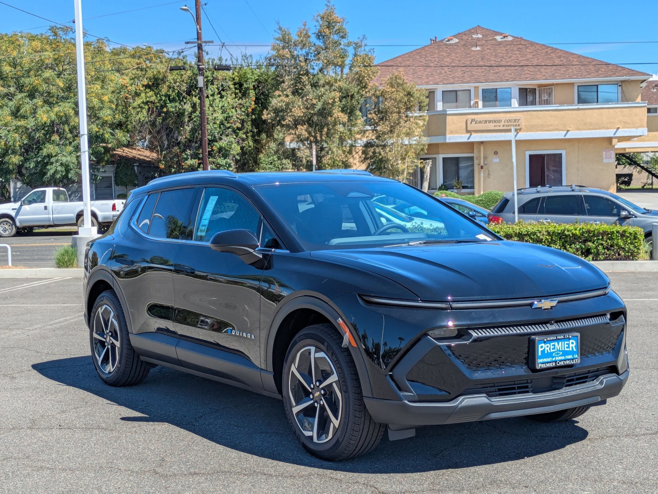 2026 Chevrolet Equinox EV 1LT photo 7