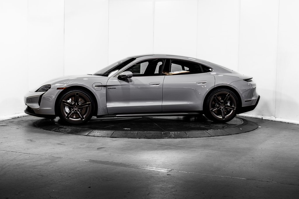 2025 Porsche Taycan Turbo photo 2