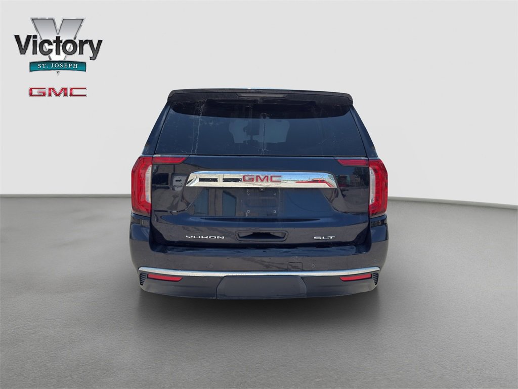 2022 Gmc Yukon SLT photo 10