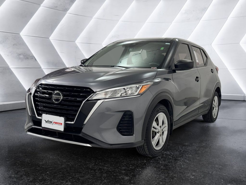 2021 Nissan Kicks S photo 3