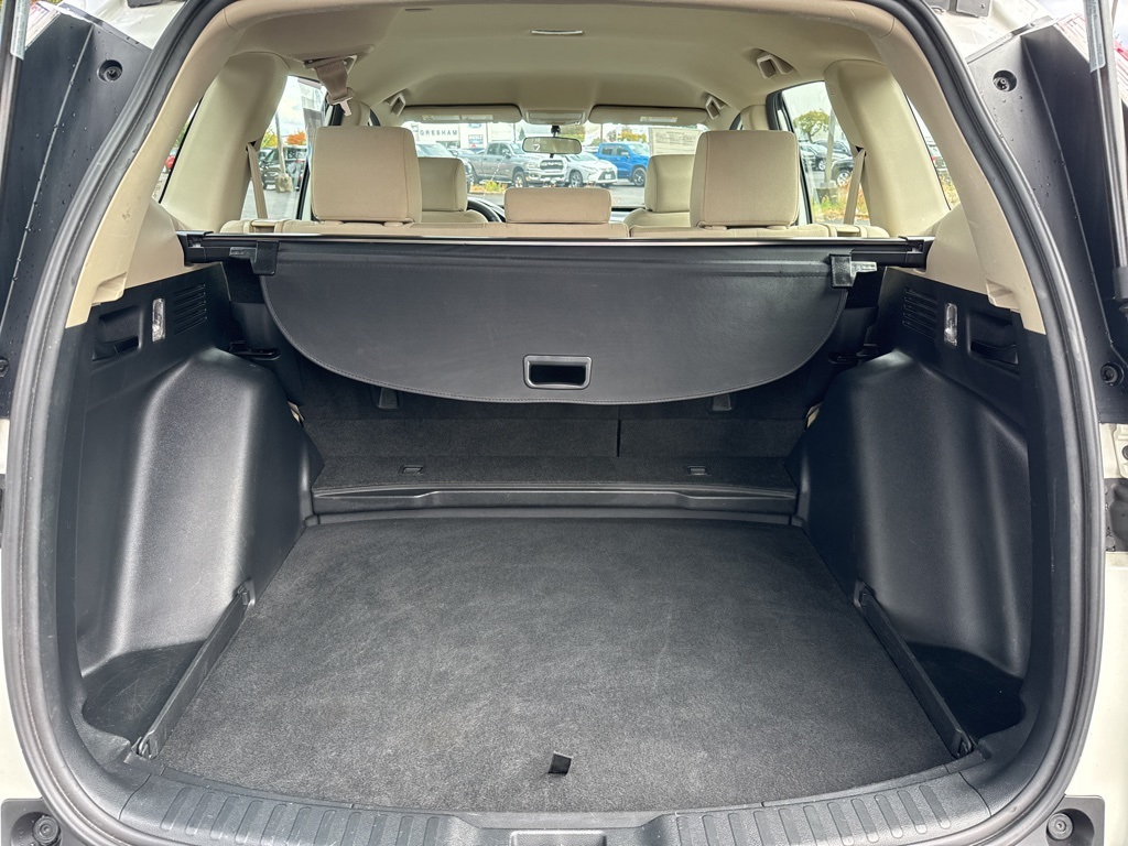 2017 Honda CR-V LX photo 19