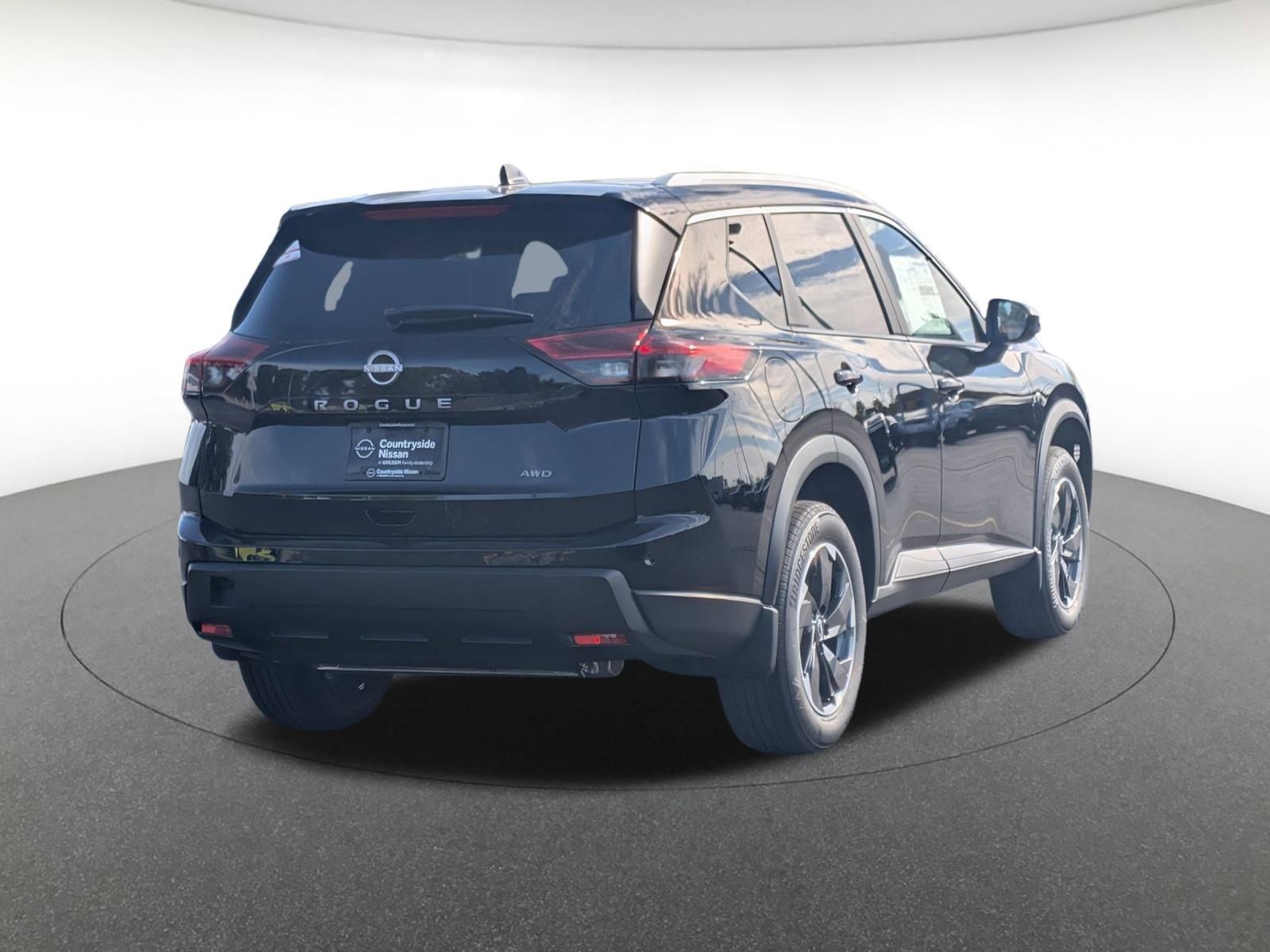 2026 Nissan Rogue SV photo 4