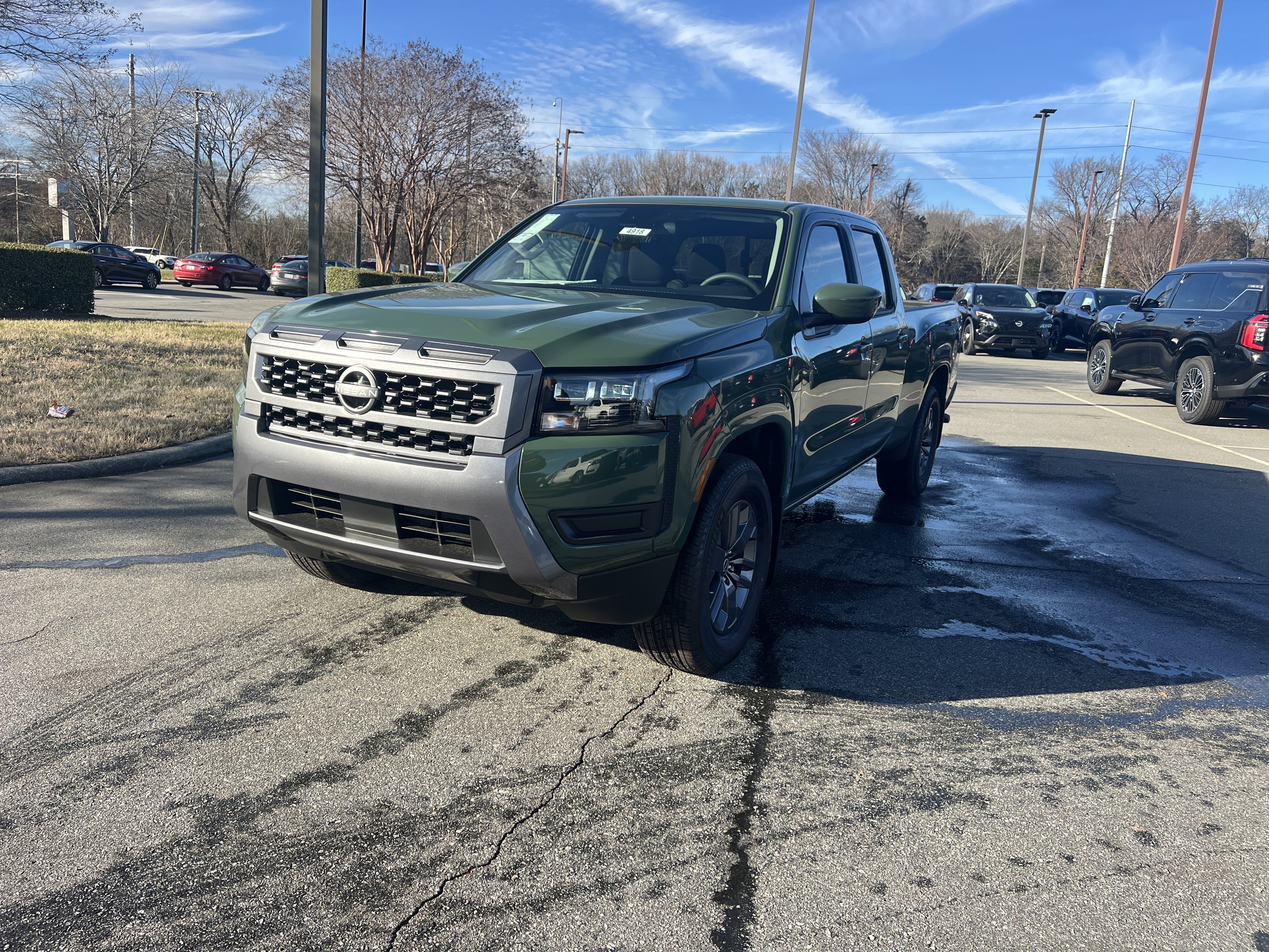 2026 Nissan Frontier SV's photo