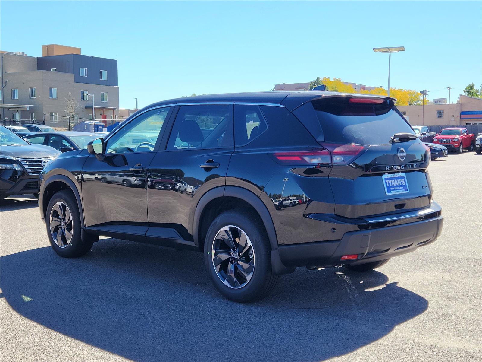 2026 Nissan Rogue SV photo 2