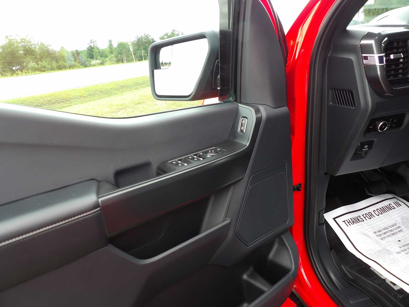 2023 Ford F-150 XL photo 7