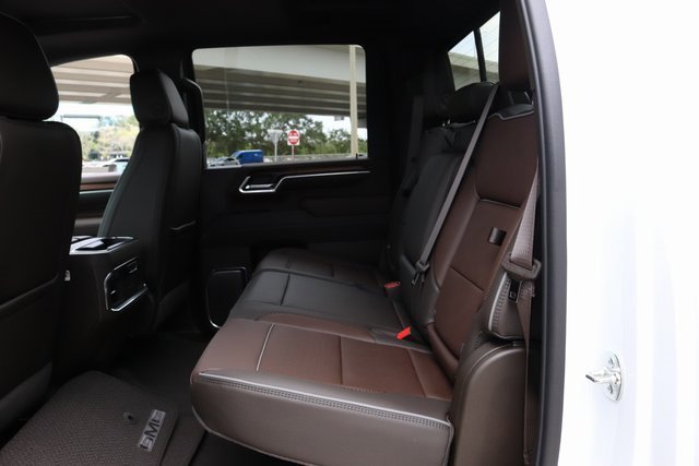 2025 Gmc Sierra 3500 HD Denali photo 12