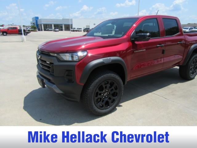 2026 Chevrolet Colorado Trail Boss photo 3