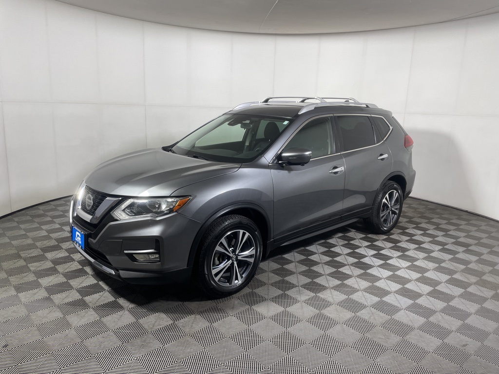2019 Nissan Rogue SV photo 4