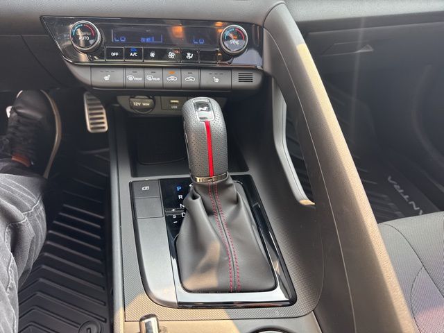 2025 Hyundai Elantra N Line photo 21