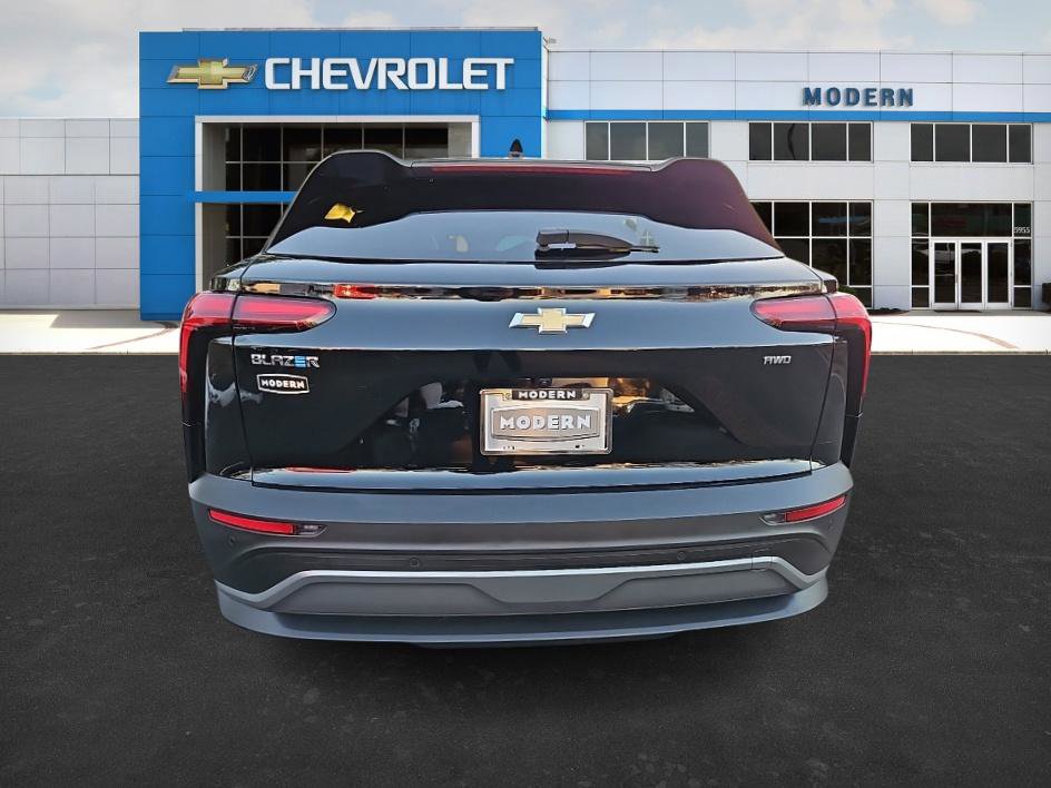 2024 Chevrolet Blazer EV photo 4